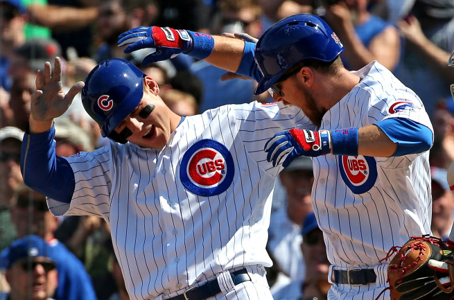 Yasmani Grandal Accuses Chicago Cubs of Stealing Signs