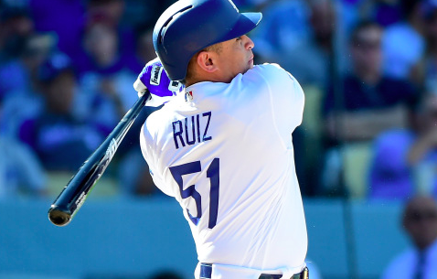 Mariners Acquire Catcher Carlos Ruiz from Dodgers