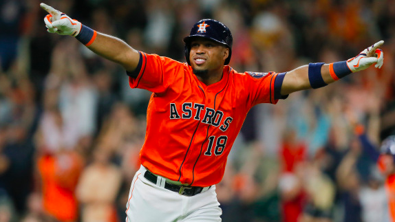 Angels Lose Luis Valbuena for 4-6 Weeks with Hamstring Injury