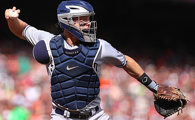 San Francisco Giants Sign Catcher Nick Hundley, Infielder Jae-gyun Hwang