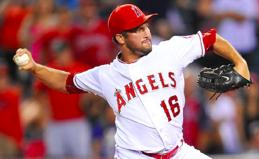Angels Huston Street To Miss 3 to 4 Weeks with Lat Injury