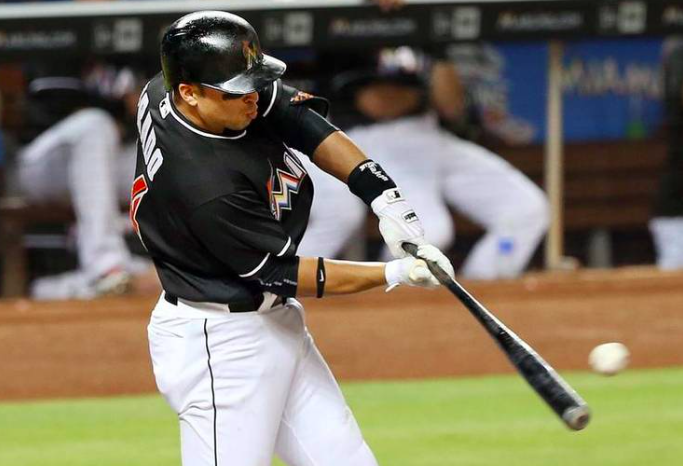 Miami Marlins Lose Martin Prado To DL, Miguel Rojas Day-to-Day