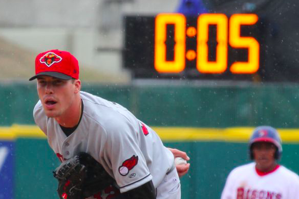 Pitch Clock Likely Coming to Major League Baseball in 2018
