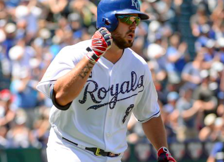 Milwaukee Brewers Land Mike Moustakas in Trade with Royals
