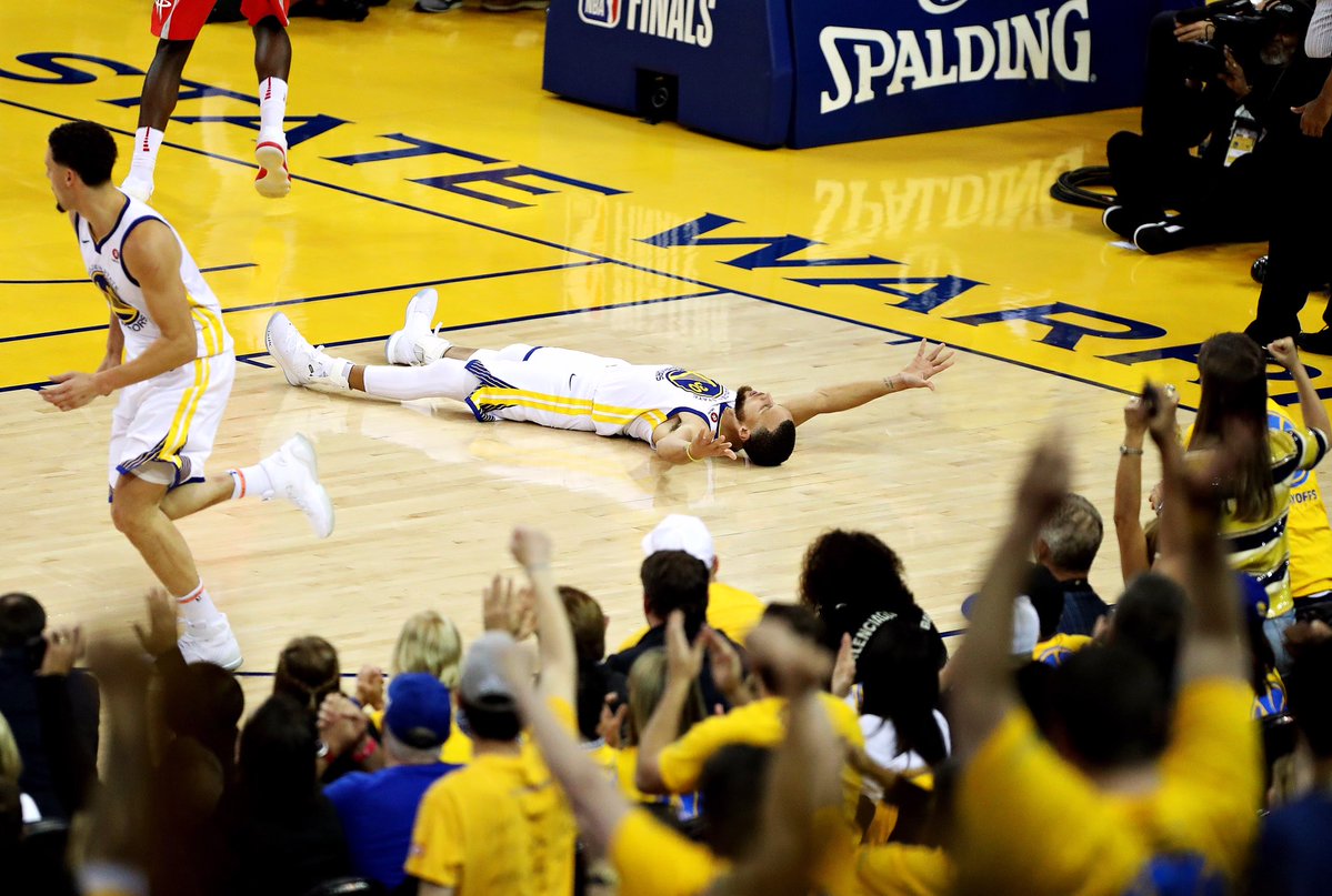 Golden State Warriors Destroy Rockets by 41 in Game Three WCF