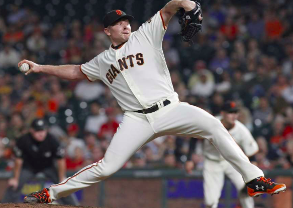 Hunter Strickland Breaks Finger Punching Door, Out 6-8 Weeks