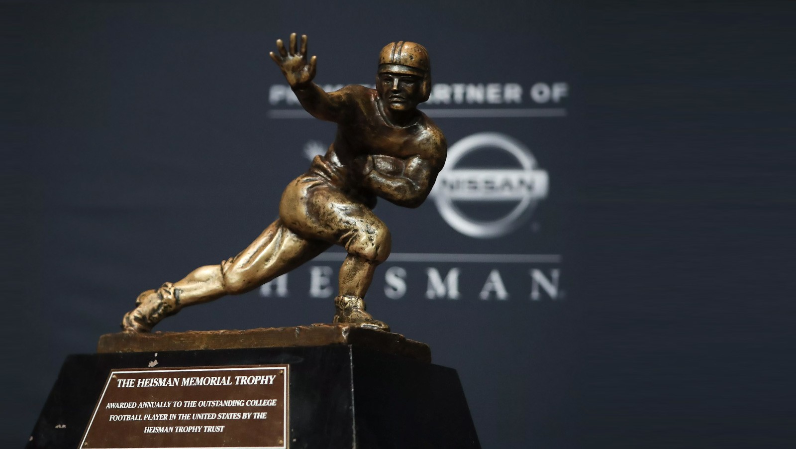 Odds on who wins the Heisman Trophy this season?