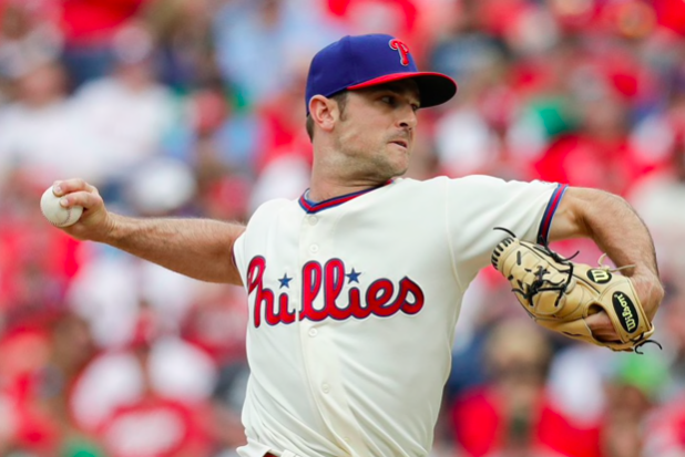 David Robertson Lands on Injured List with Elbow Pain