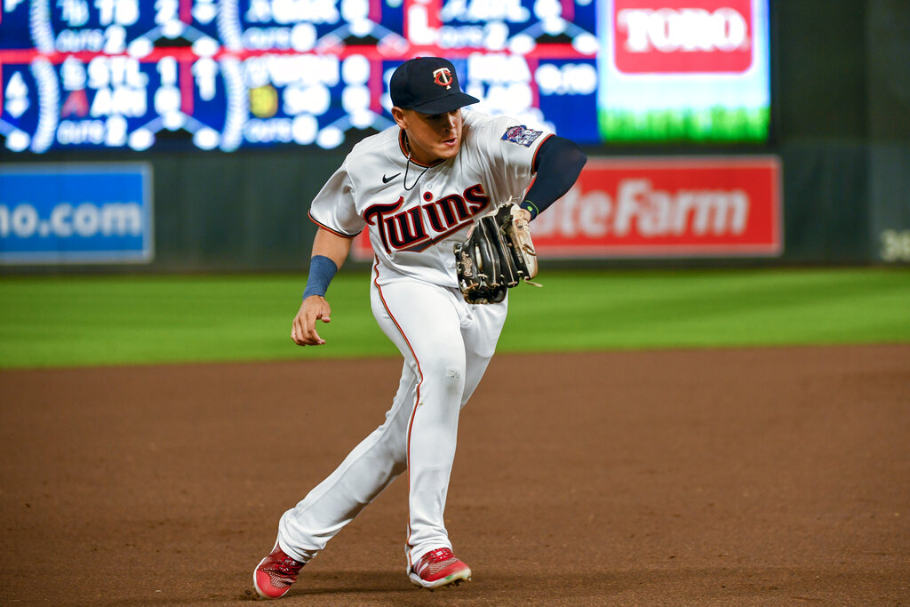 Guardians vs. Twins Prediction, Computer Picks, Odds & Pitching Matchup 9/16/2022