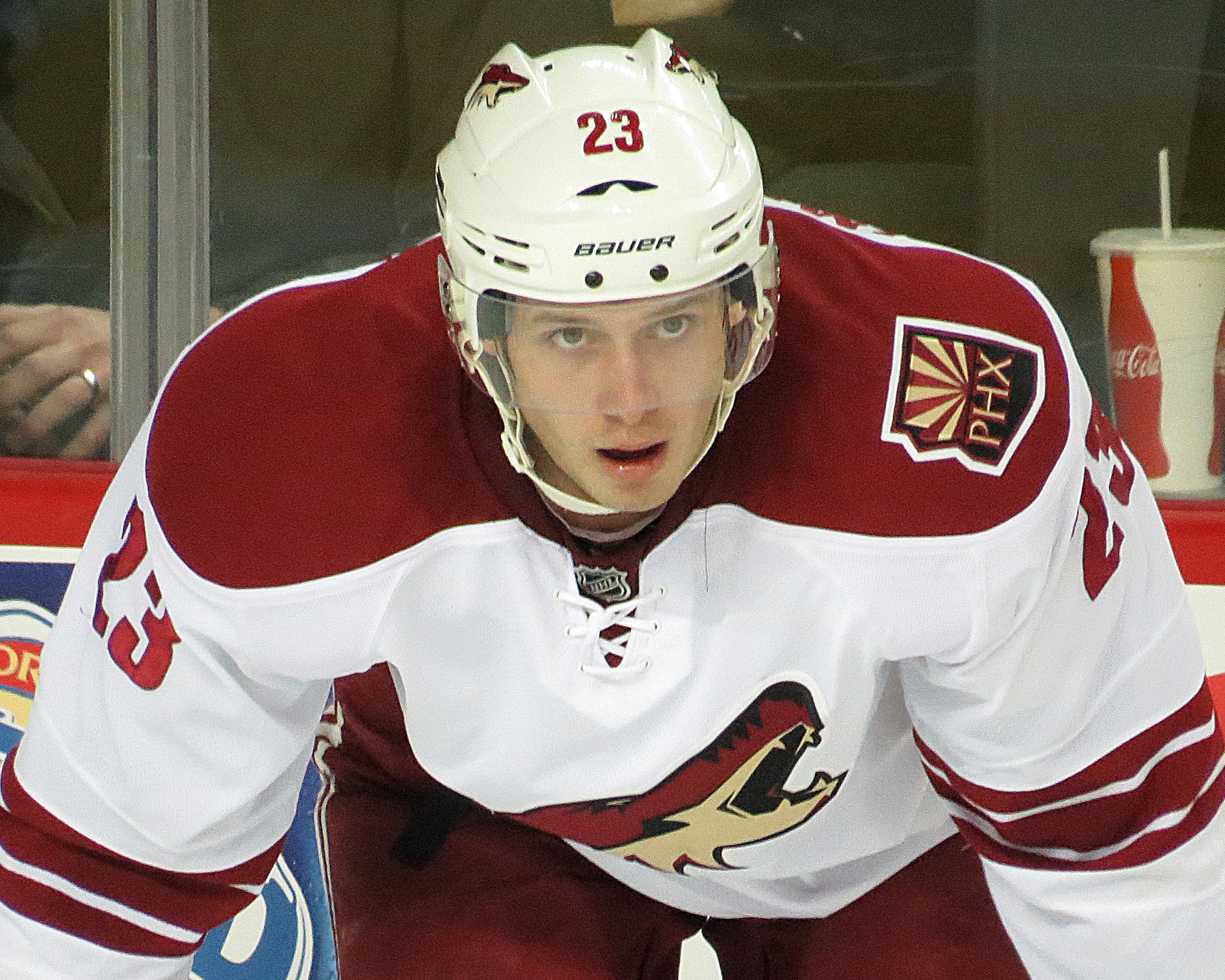 Arizona Coyotes vs St. Louis Blues Betting Pick Against the Spread 03/08/2023